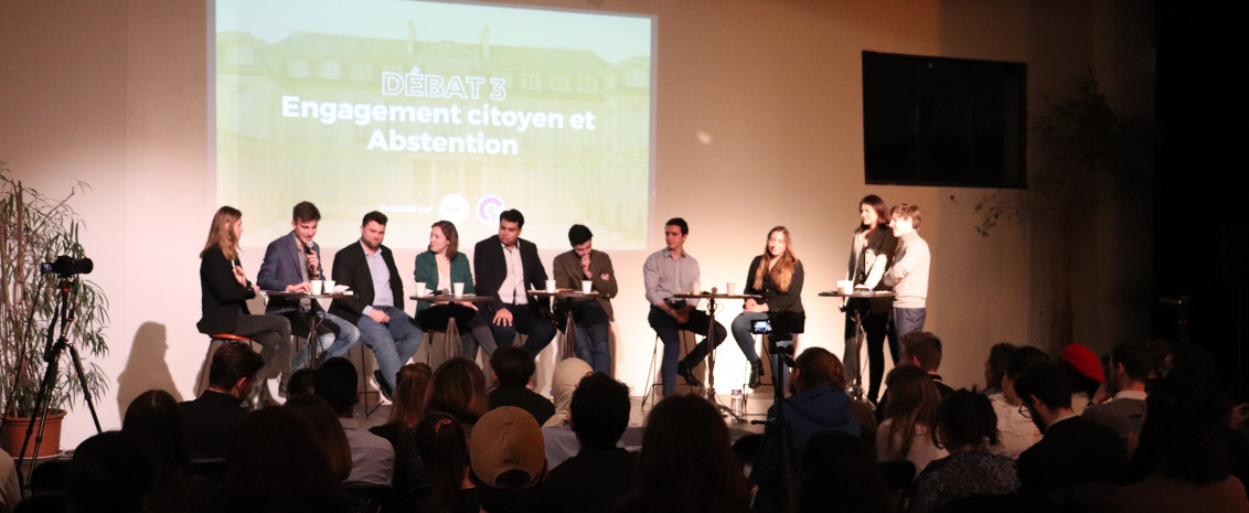 photo du débat jeunes