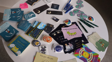 Photo des goodies à l'événement